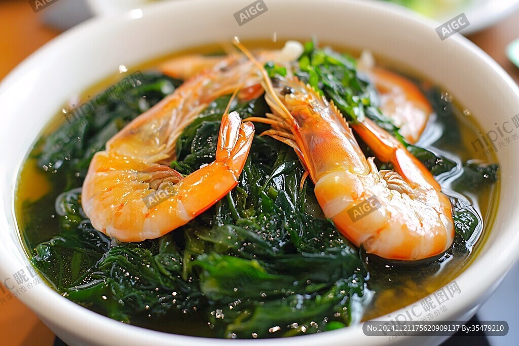 大虾煮菠菜