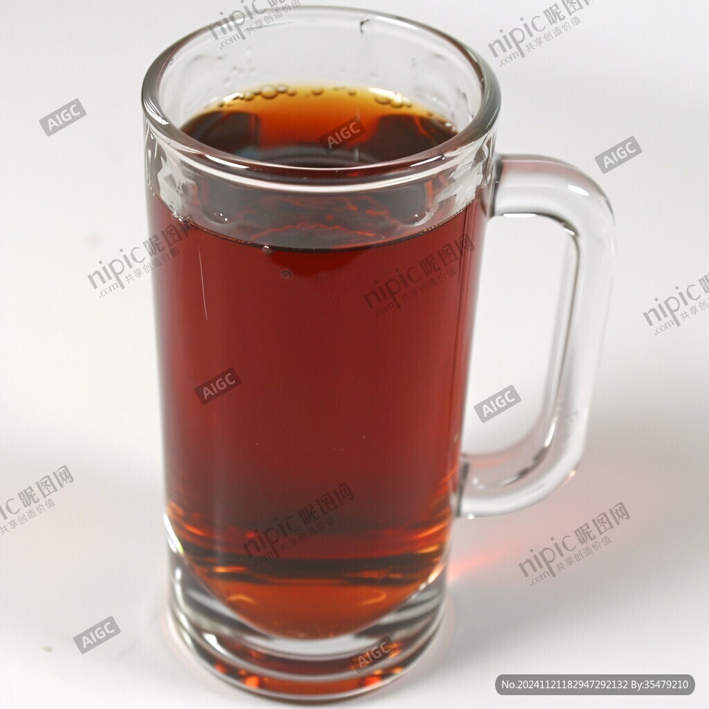 玻璃杯红茶