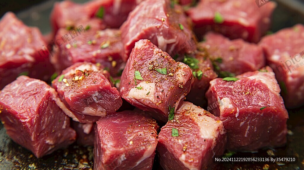 牛肉粒烹饪过程