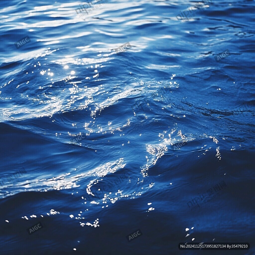 波光粼粼海水深蓝