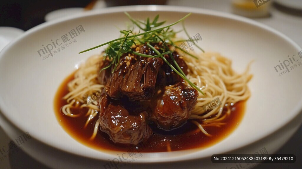 慢炖牛尾意面