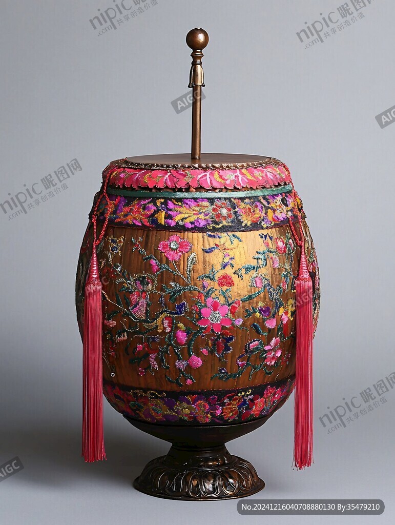 金漆通雕灯芯桶