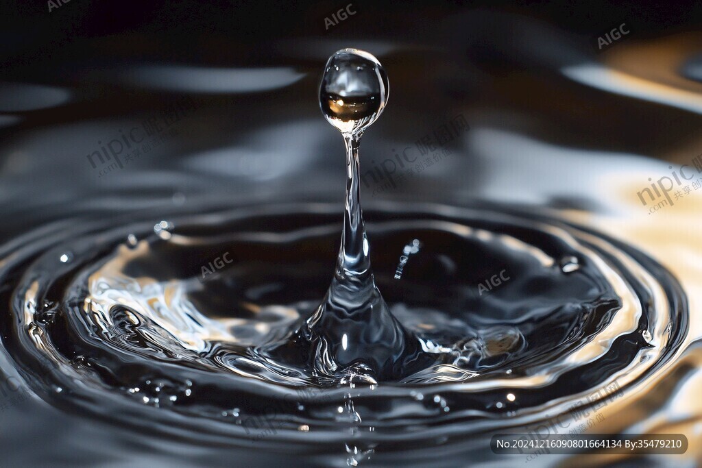 水滴在水面上的艺术
