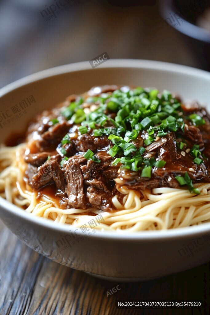 牛腩捞面