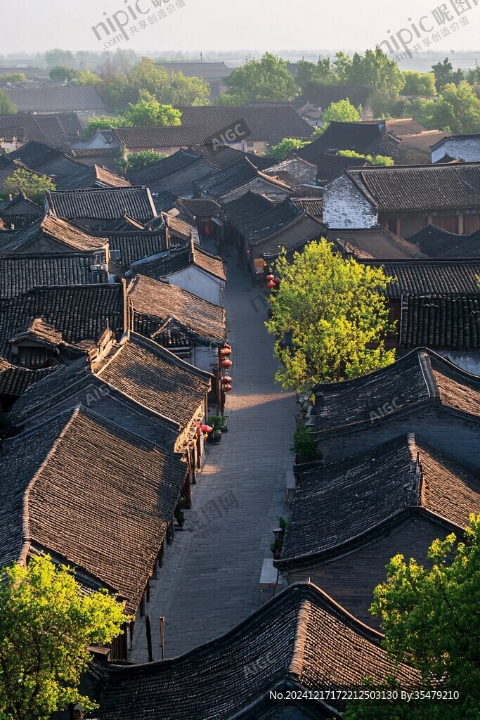 瓦房古镇