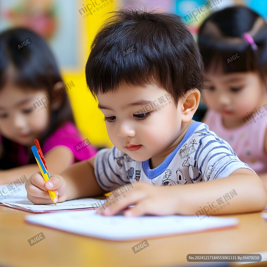 认真写字的小孩