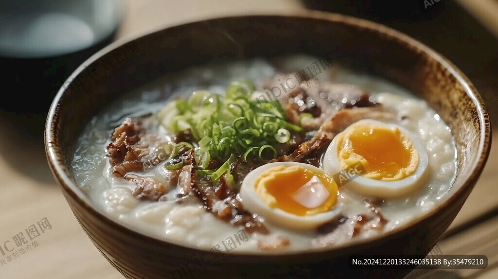 窝蛋牛肉粥