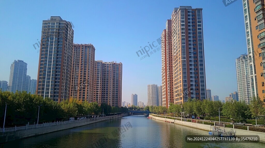 通惠河边上的楼群