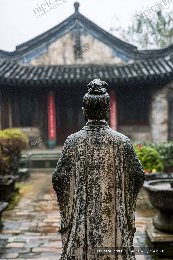 秦桧塑像