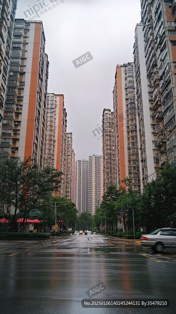 小区雨后