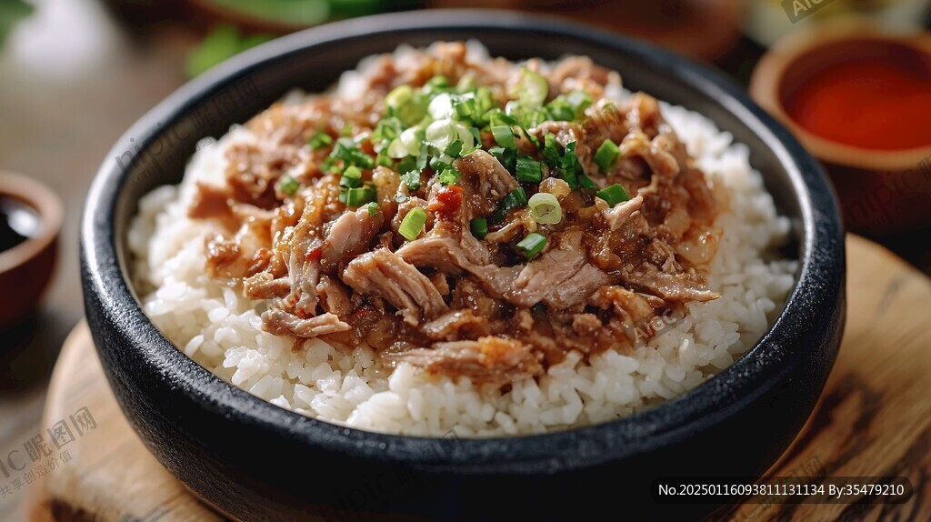 石碗肥牛饭