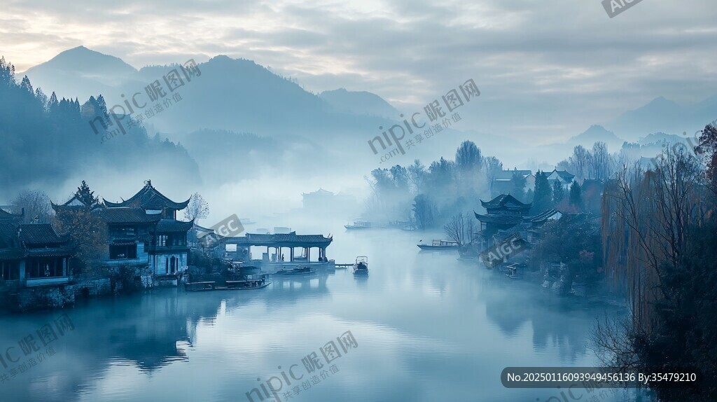 江湾晨雾