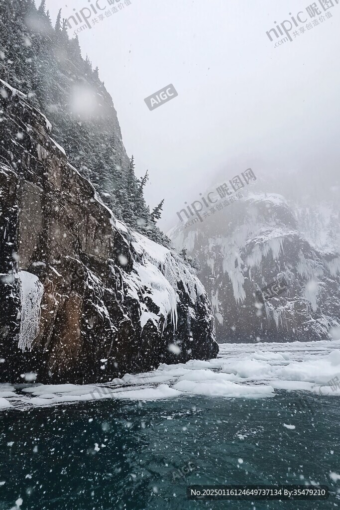 半月湾雪景