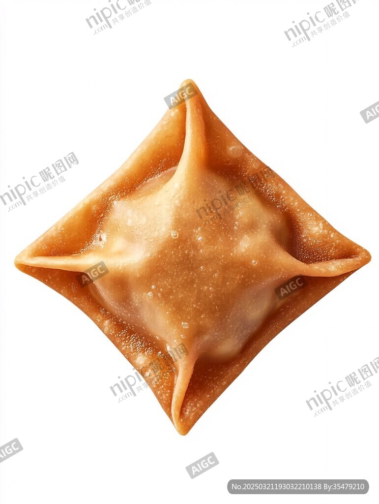 金黄色的饺子皮褶皱明显