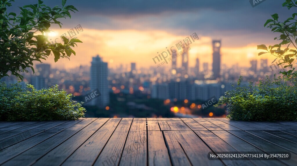 城市黄昏下的木质露台风光