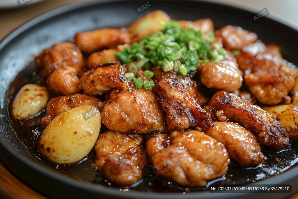 铁板香嫩鸡肉配小土豆