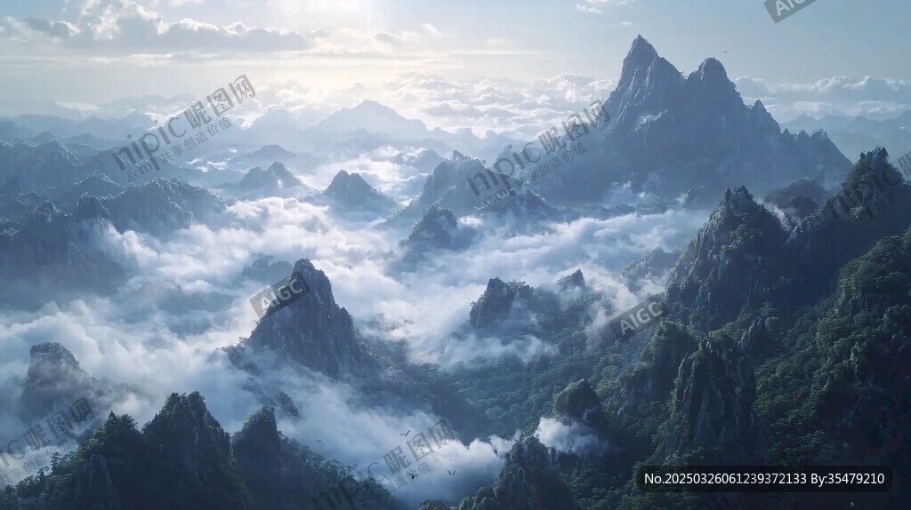 云海中的壮丽山峦景观