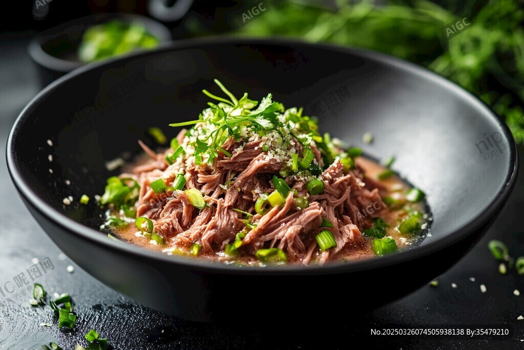 香辣牛肉丝 美味视觉盛宴