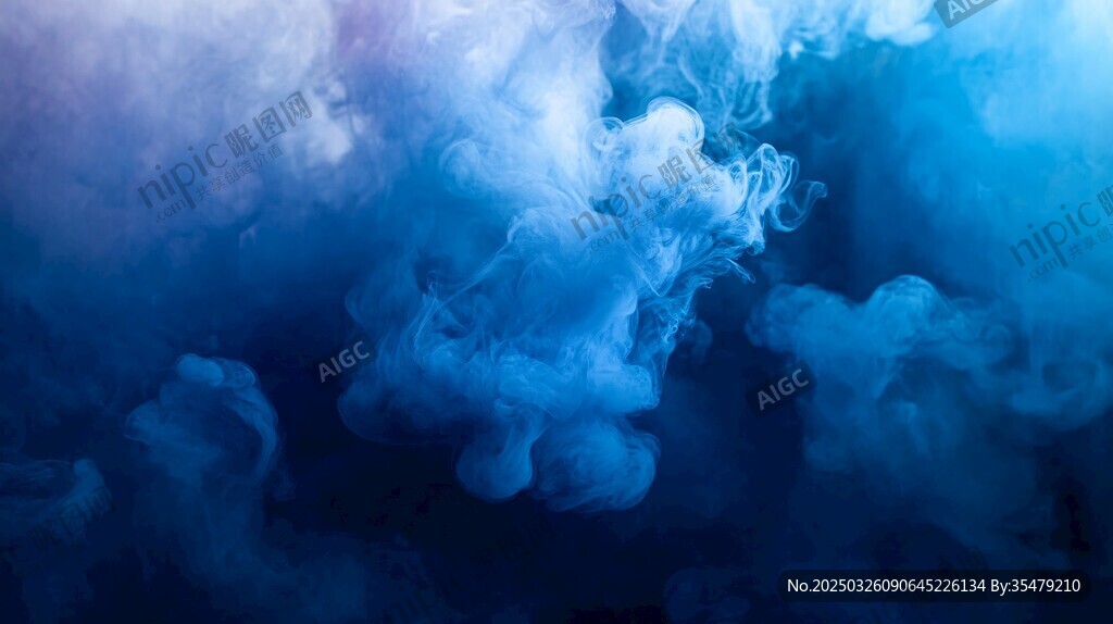 梦幻蓝紫色烟雾艺术画面
