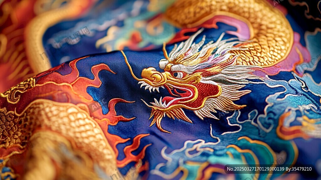 华丽龙纹织物细节特写