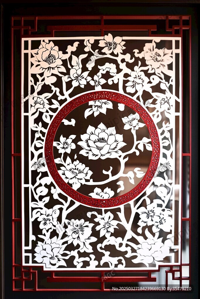 中式雕花窗饰 古典雅致美