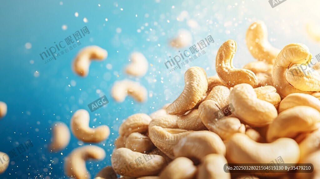 新鲜腰果洒落 视觉盛宴