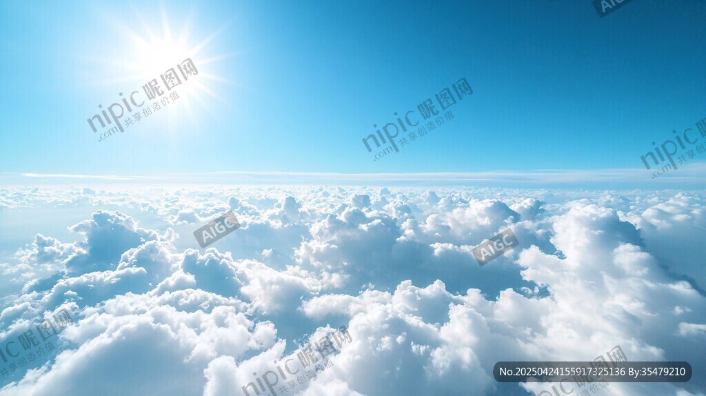 蓝天之上的阳光与云海