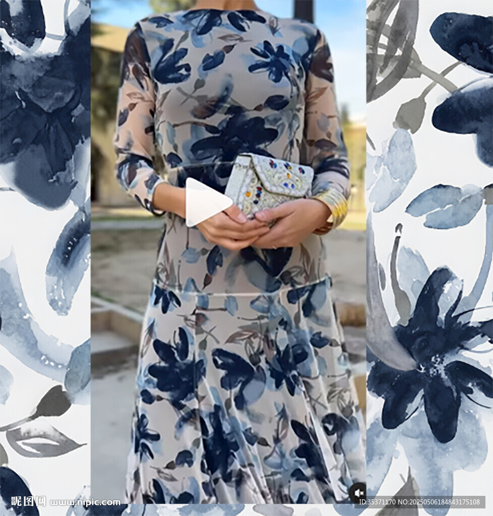 蓝绿色调花卉水彩图案