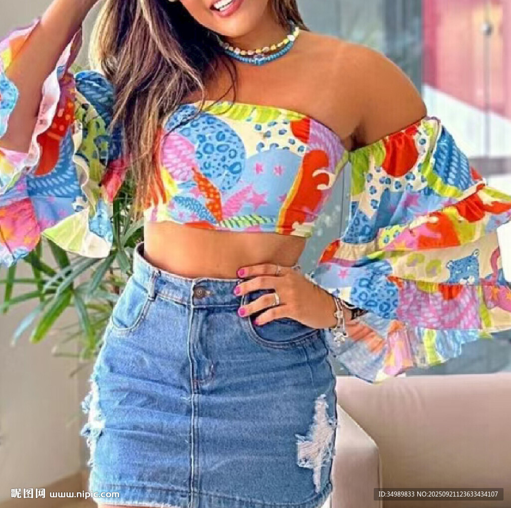 缤纷热带植物豹纹图案