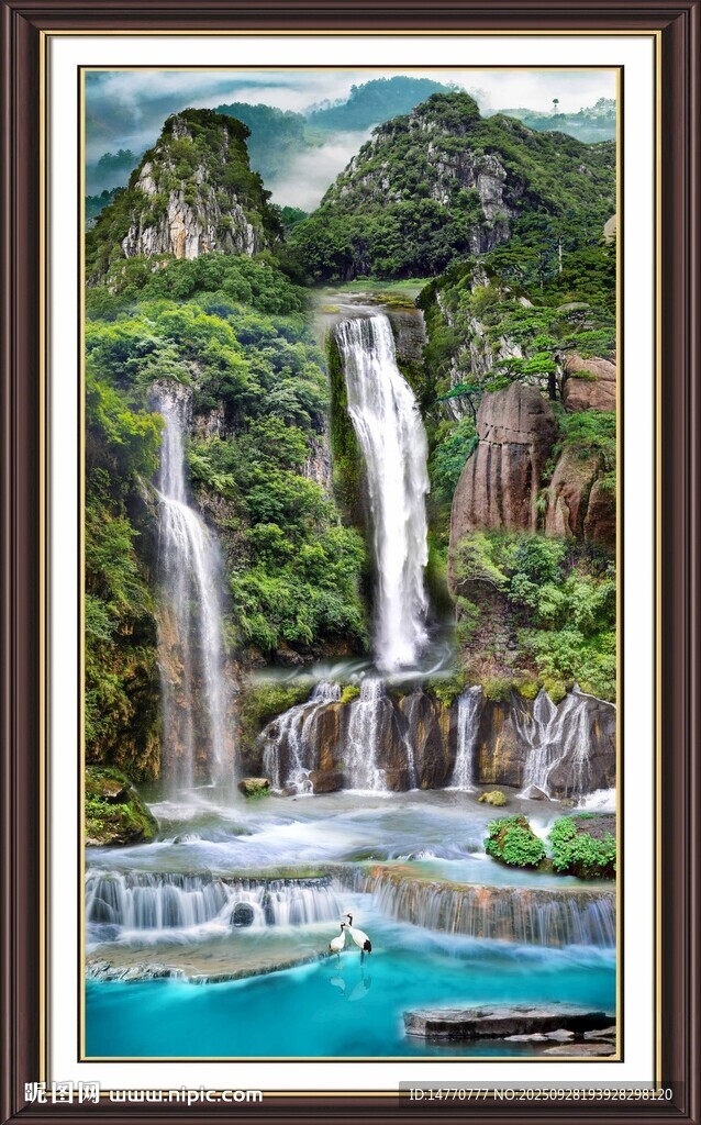  客厅山水画 