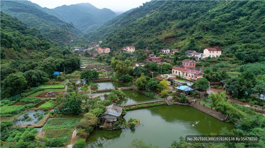 山间村落美景