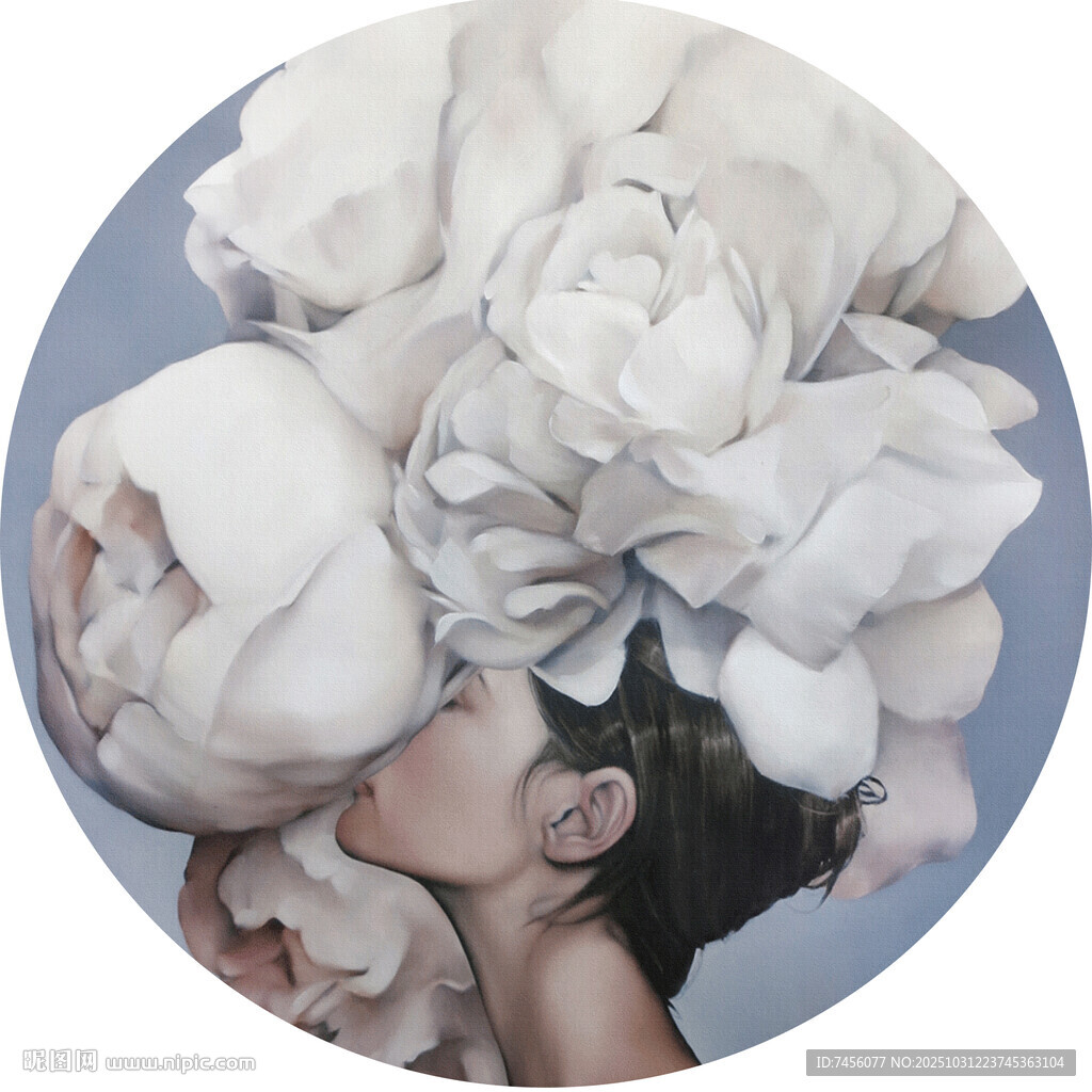 头戴蓬松织物的人物形象