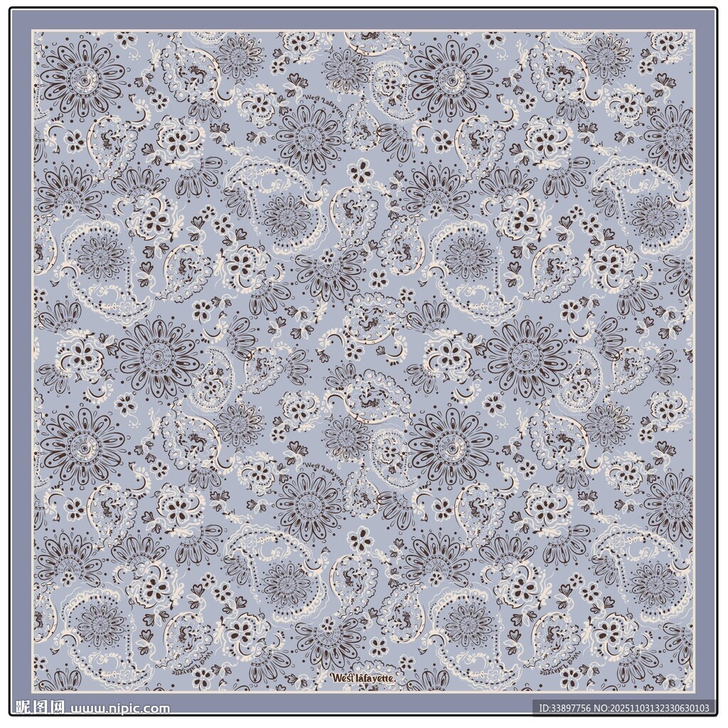 淡紫色花卉图案精美方巾