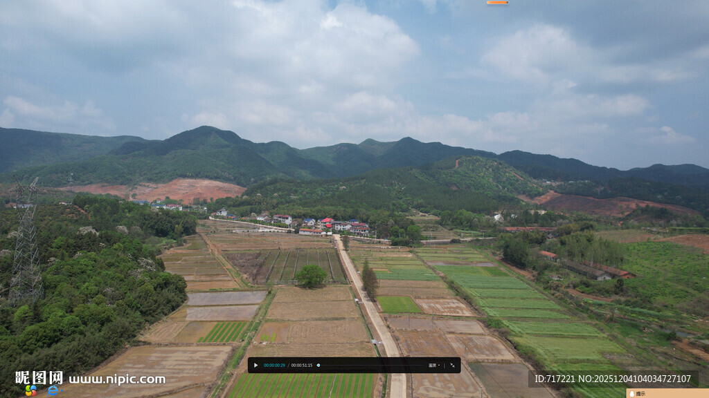 俯瞰田园风光美景