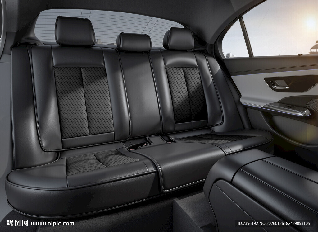 豪华汽车后排真皮座椅展示