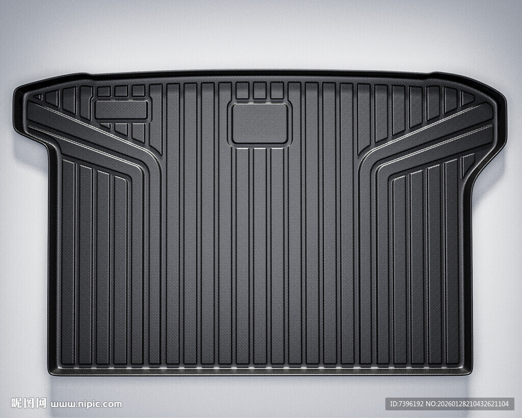 宽敞汽车后备垫子箱内部展示