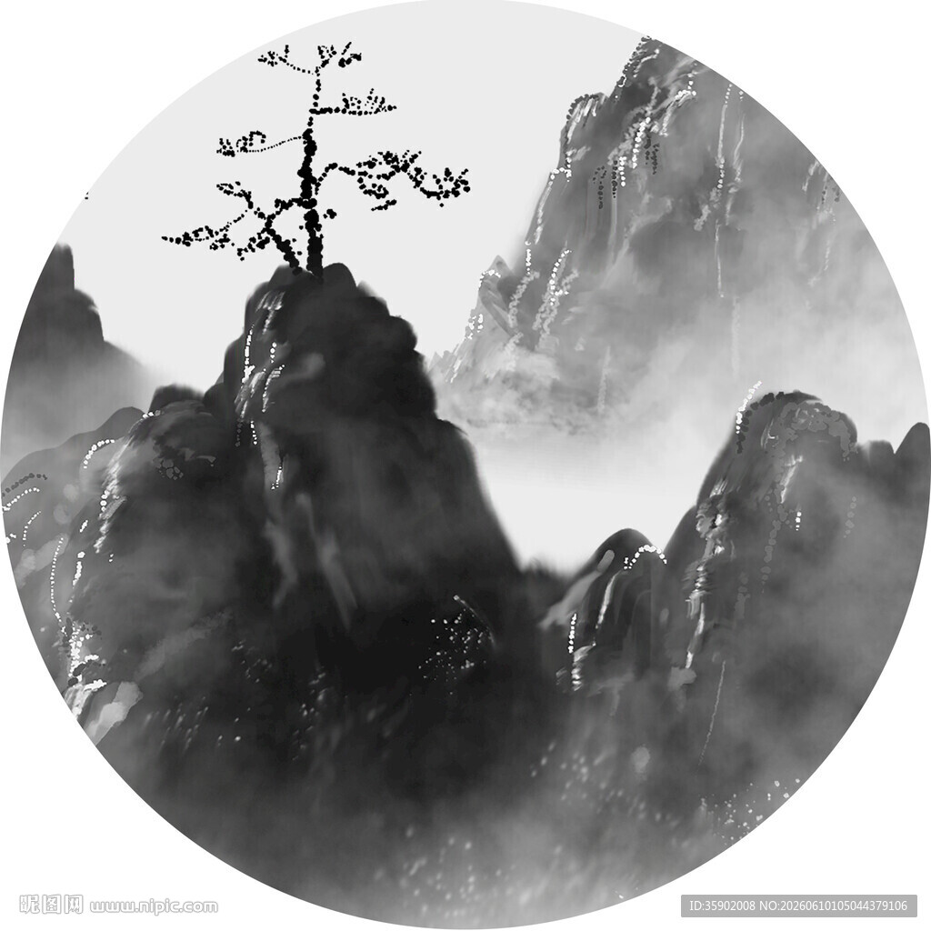孤树屹立于山峦云雾间