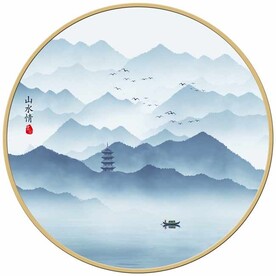 圆形水墨山水画