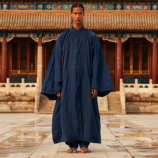 罗地刺绣直裾禅衣