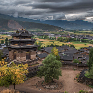 云南古寺 山川静谧