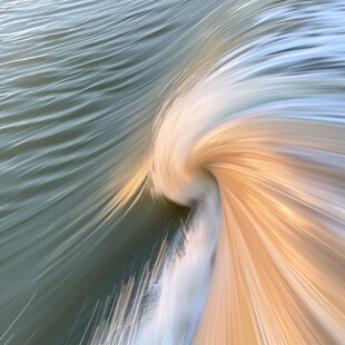 丝滑波浪螺旋空间自然