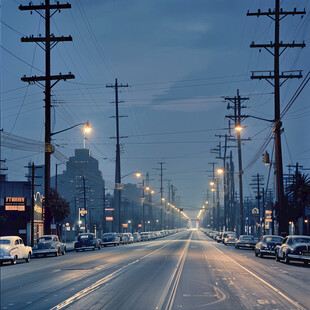 路灯道路夜景图