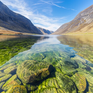 高山冰蚀湖湖泊