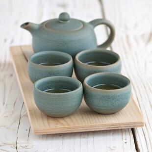 绿色杯子茶器