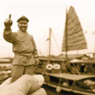 清代码头工人雕像