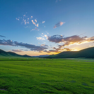 草原湖泊日出