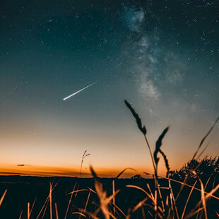 流星雨星空宇宙