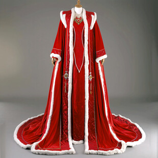 歌剧泰伊思服装