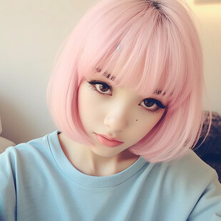 粉色头发少女头像