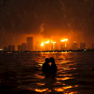 金鸡湖雨夜